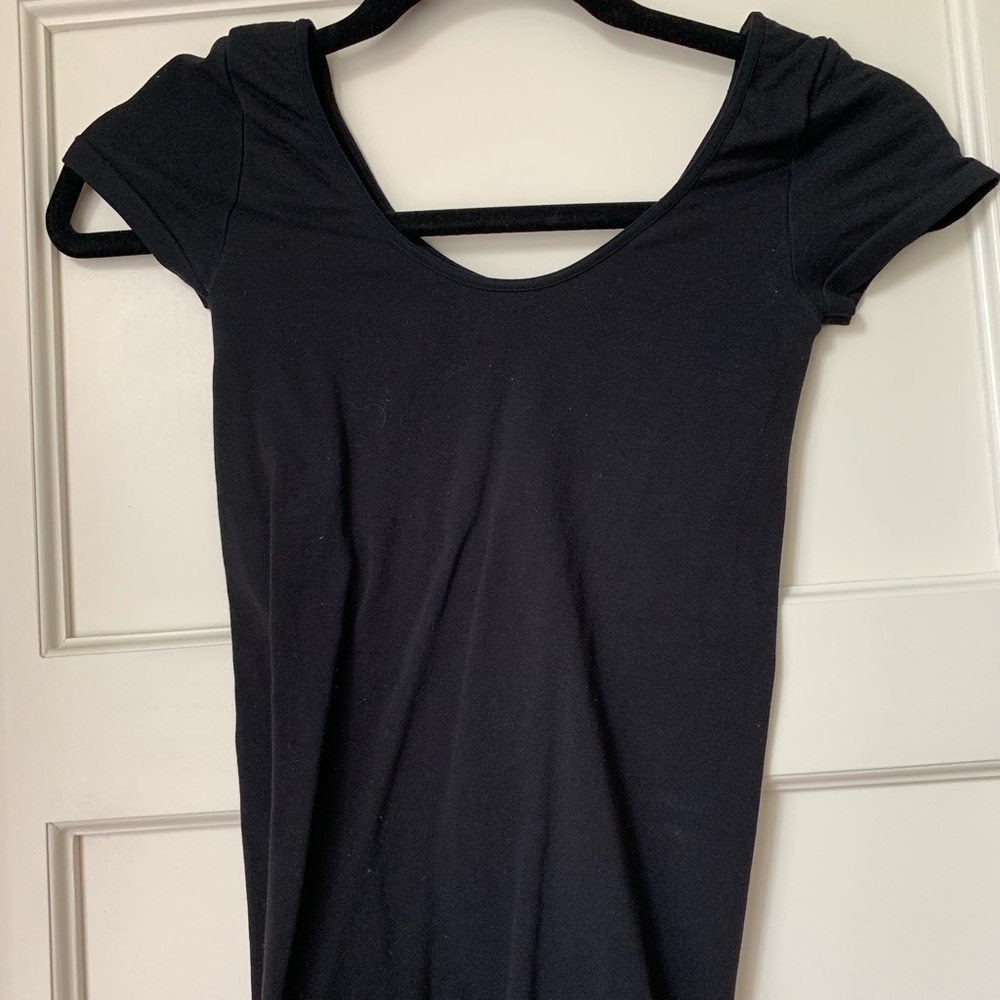 BCBG seamless black top XS/S